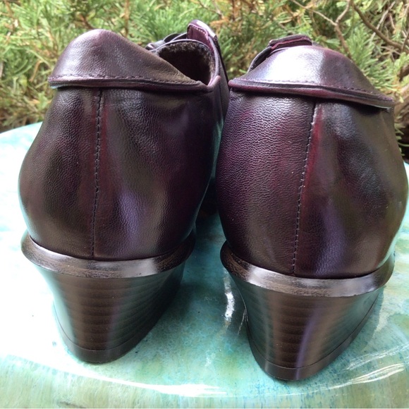 SPRING Step Ila (38) WOMEN’S Polished Leather Loafers, Leather bow in burgundy. - Picture 3 of 10